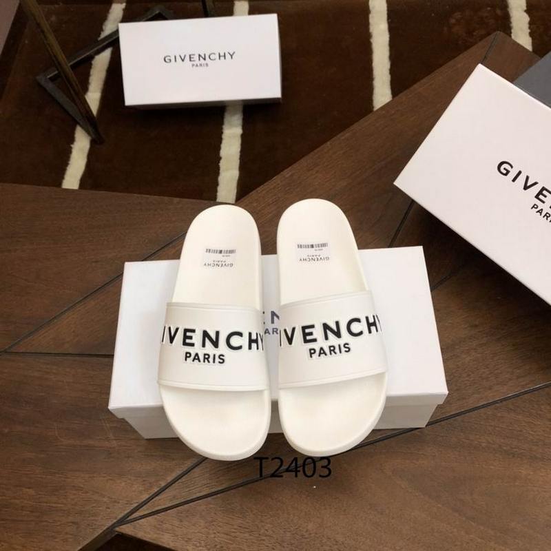 GIVENCHY Men's Slippers 1